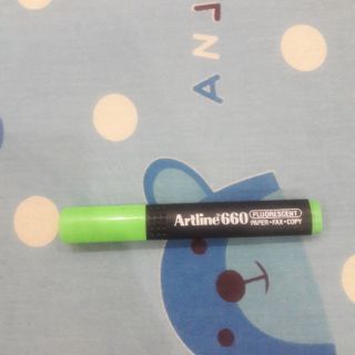 Bút dạ quang Artline 660