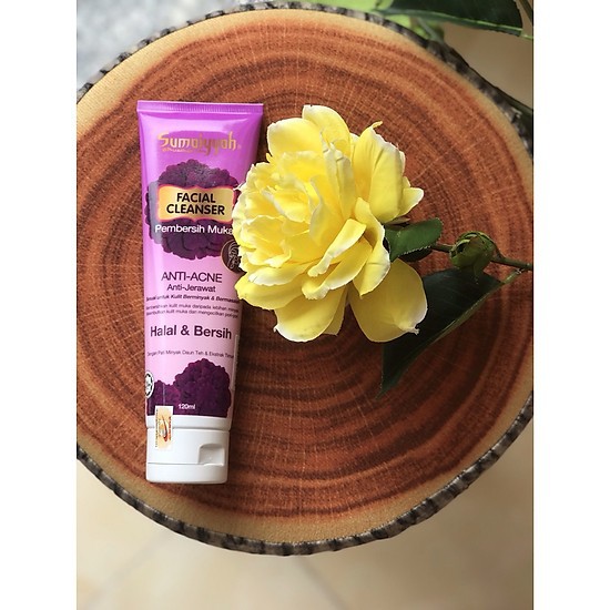 Sửa rửa mặt Sumaiyyah Facial Cleanser 120ml
