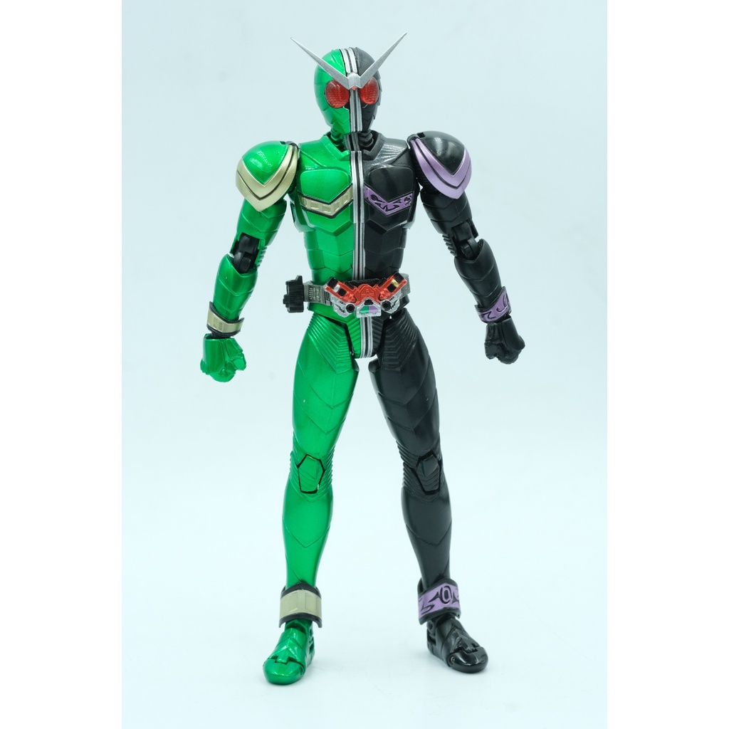 Mô hình SHF Cyclone Joker Kamen Rider Double 1.0 Chính hãng Bandai S.H.Figuarts Double W Box Đẹp có ảnh thật tự chụp