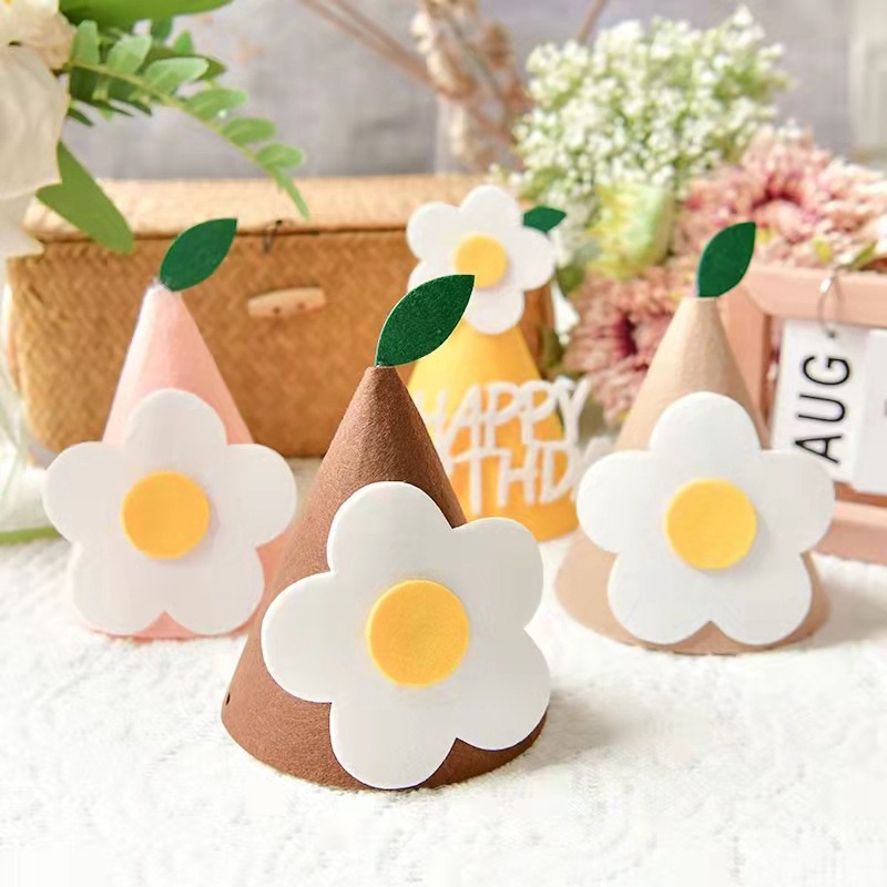 Nón Sinh Nhật Hình Hoa Cúc Xinh Xắn Cho Bé