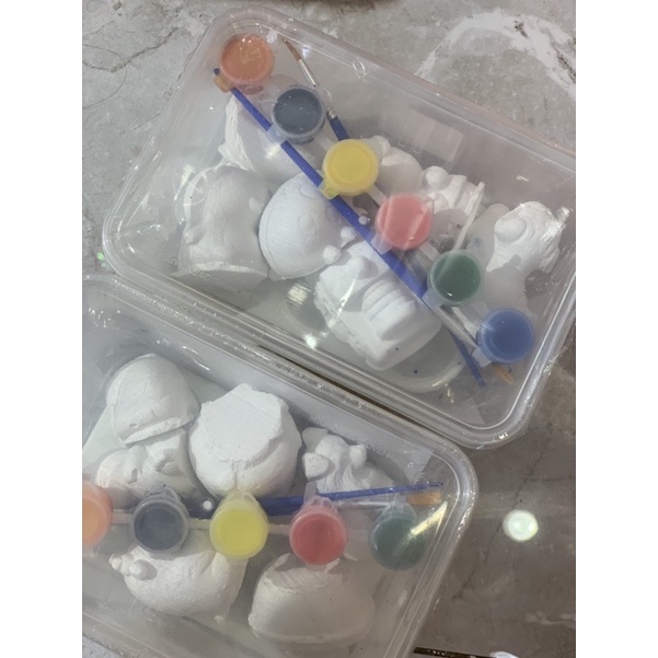 Tượng tô màu giải trí