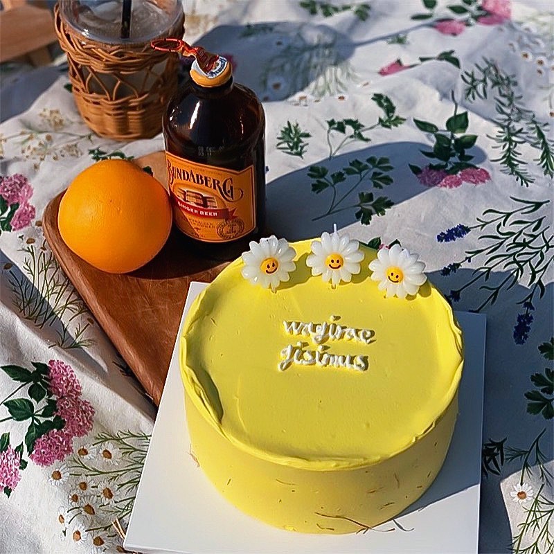 Set 5 Nến Hoa Cúc - Mặt Cười