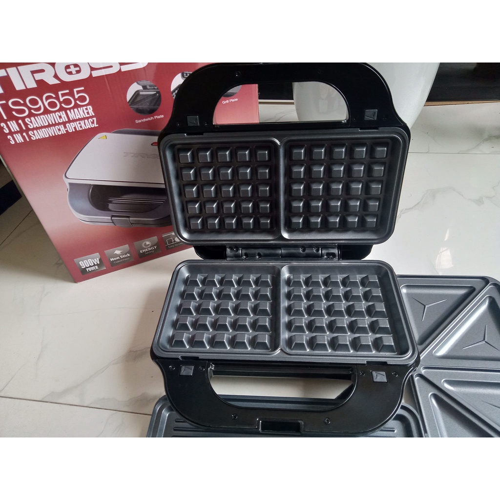 Kẹp nướng bánh mì Sandwich bánh Waffle Tiross TS9655 có khay nướng thịt