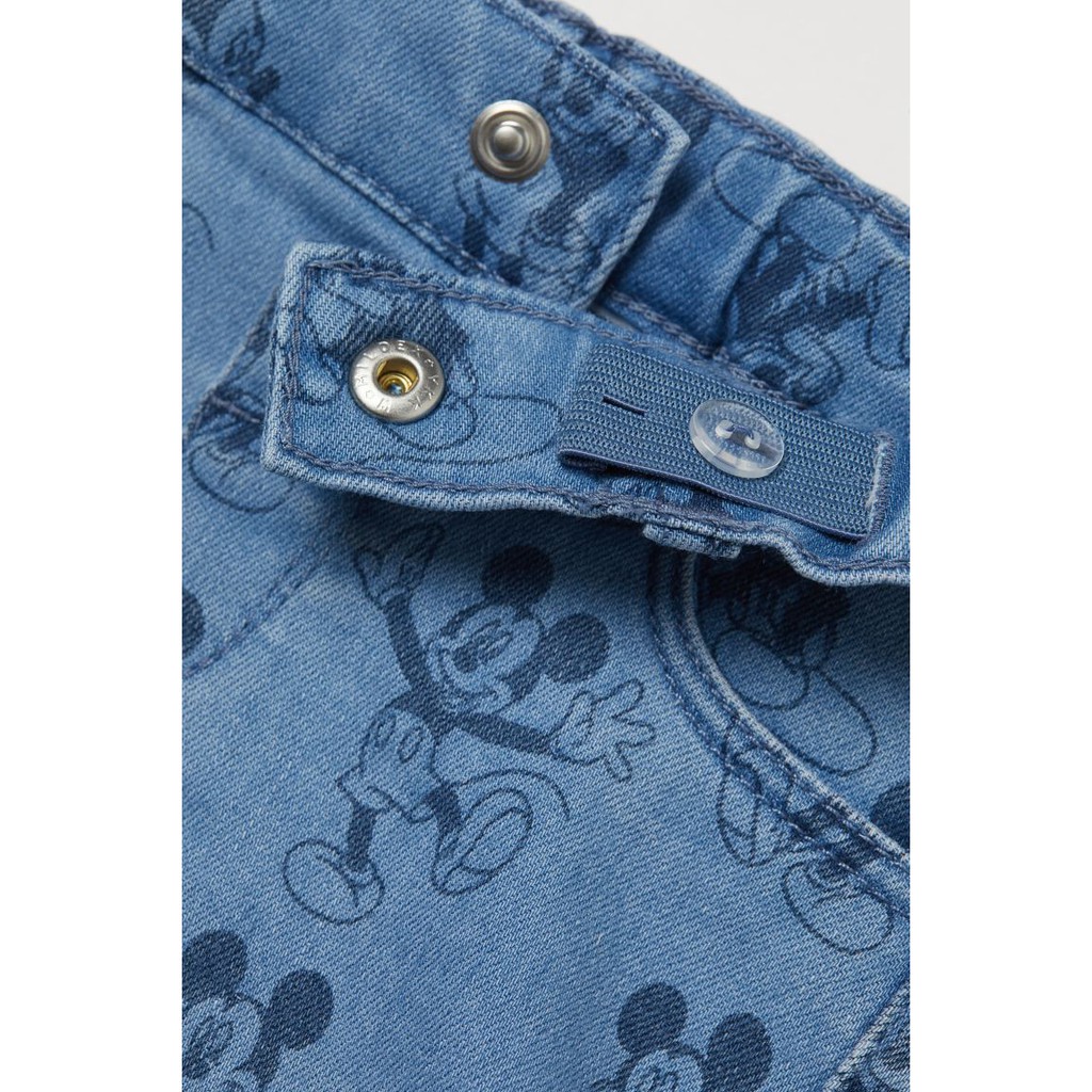 Quần short mickey bé trai HM