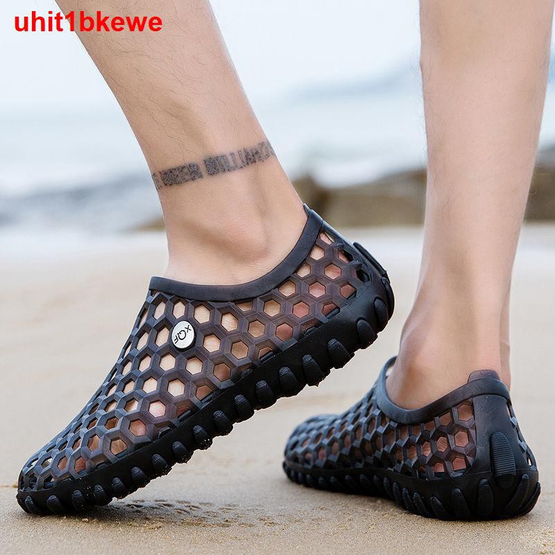 Dép nam |giày nam mùa hè thường lỗ xỏ ngón chống trơn trượt dép lái xe nước nữ đế mềm đi biển đôi