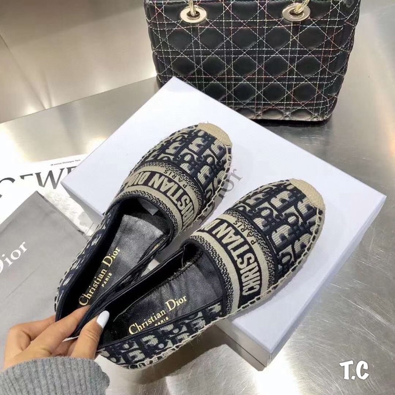Giày slipon D i o r thêu vân nổi viền cói fullbox
