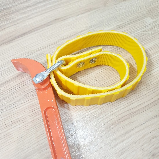 Cờ Lê Dây Đai Dài 580mm Chuyên Dùng Mở Lọc Dầu Nhớt Xe Ô Tô Đa Năng Trọng Lượng 500gram