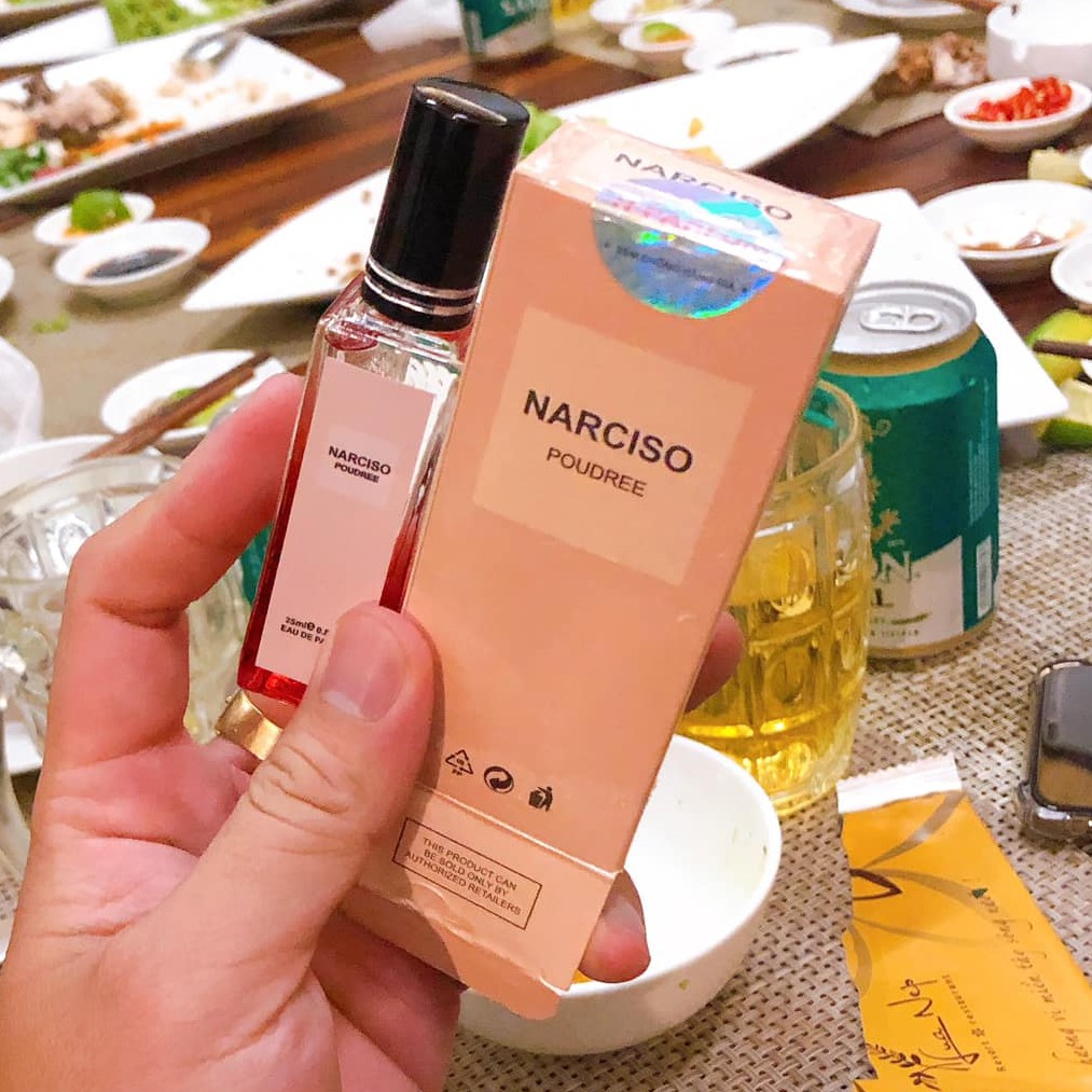 NARCISO POUDREE Tinh Dầu Thơm Hparfum - Dạng Xịt 25ml