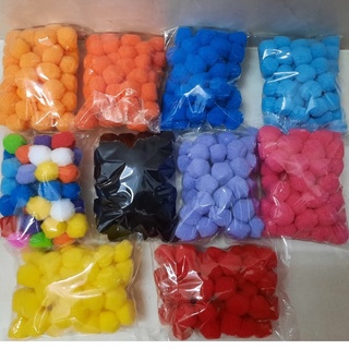 Hạt Pom pom 2cm cho trẻ tập gắp luyện vận động tinh