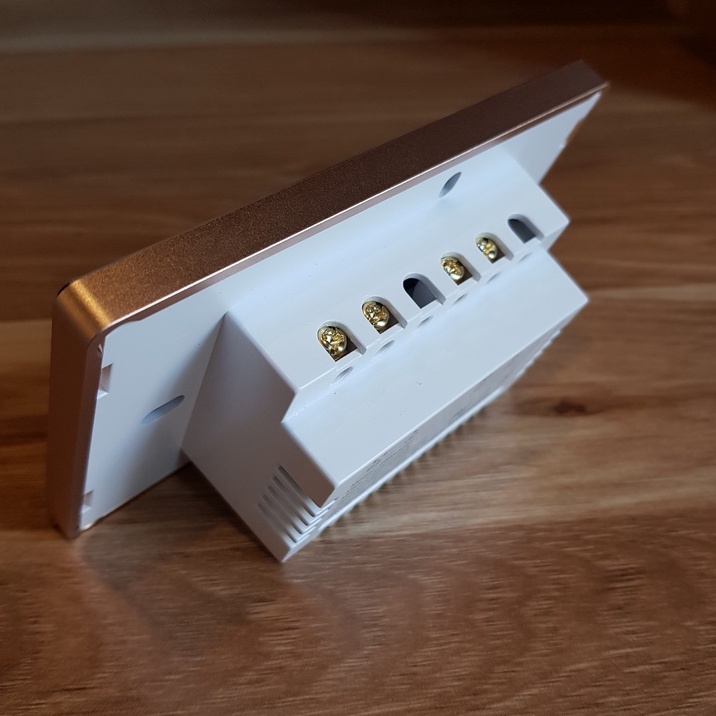 Công tắc thông minh wifi tuya/smartlife viền nhôm bình nóng lạnh 20A, Công suất cao 4200w