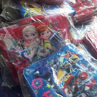 Cặp sách học sinh
