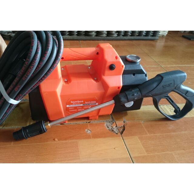 Máy rửa xe BamBoo6666