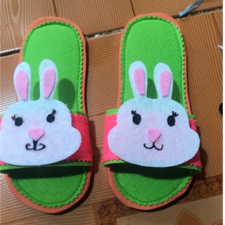 Đôi dép bằng nỉ mầm non  ( 3-4 tuổi mặc vừa)