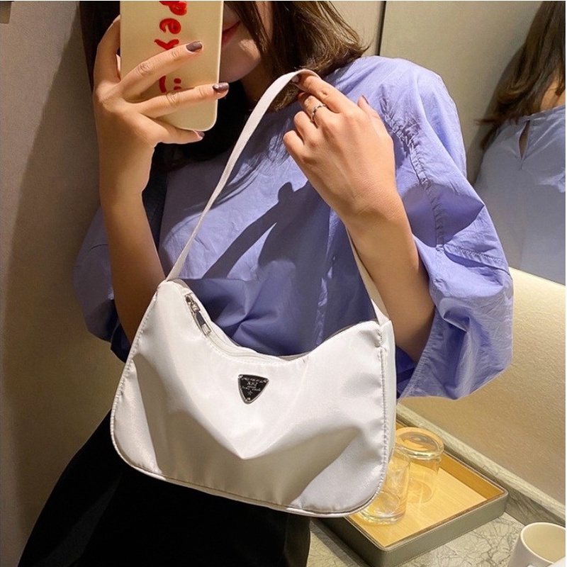 Túi đeo dưới cánh tay/Xách Tay Bằng Vải Nylon Màu Đen Phong Cách Cổ Điển Kiểu Pháp Thời Trang Cho Nữ