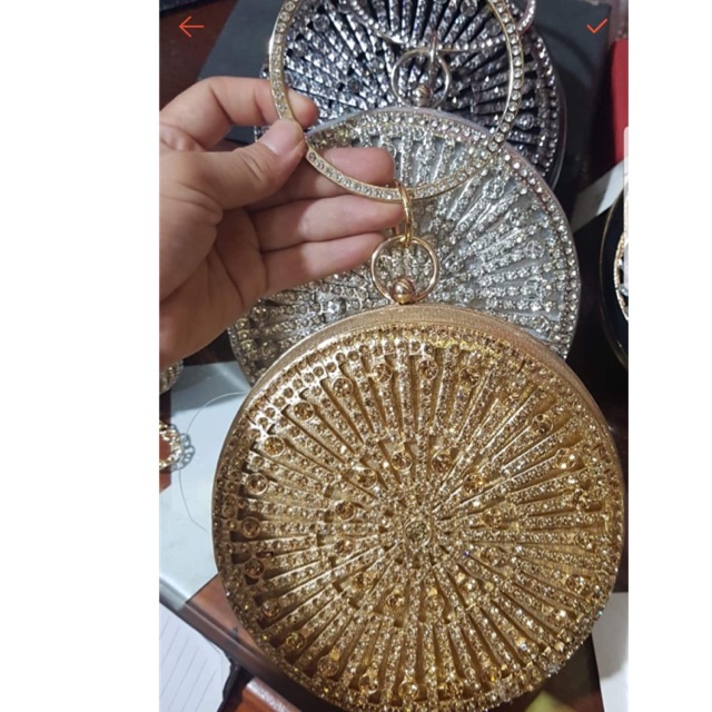 Cốp dự tiệc đá tròn sang trọng