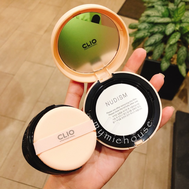 PHẤN NƯỚC CLIO NUDISM VELVET WEAR CUSHION SPF50+ PA+++