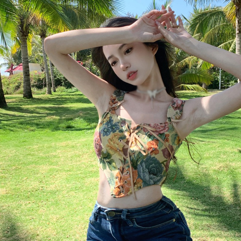 Áo Không Tay Dáng Ôm Thiết Kế Độc Đáo Thời Trang Hàn Quốc Quyến Rũ
