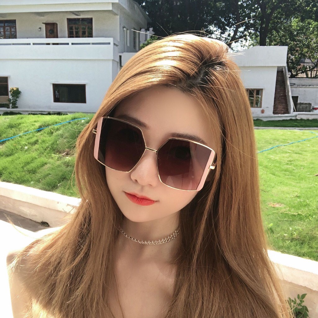 Kính Mát Gọng Titan KCM-D3 Thời Trang Cho Nữ