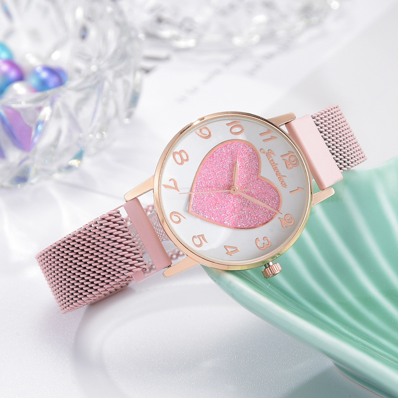 Women Fashion Casual Heart-shaped Leather Watch/ Simple Ladies' Elegant Small Dial Quartz Clock Wristwatch/ Student Cute Bracelet Set Watch