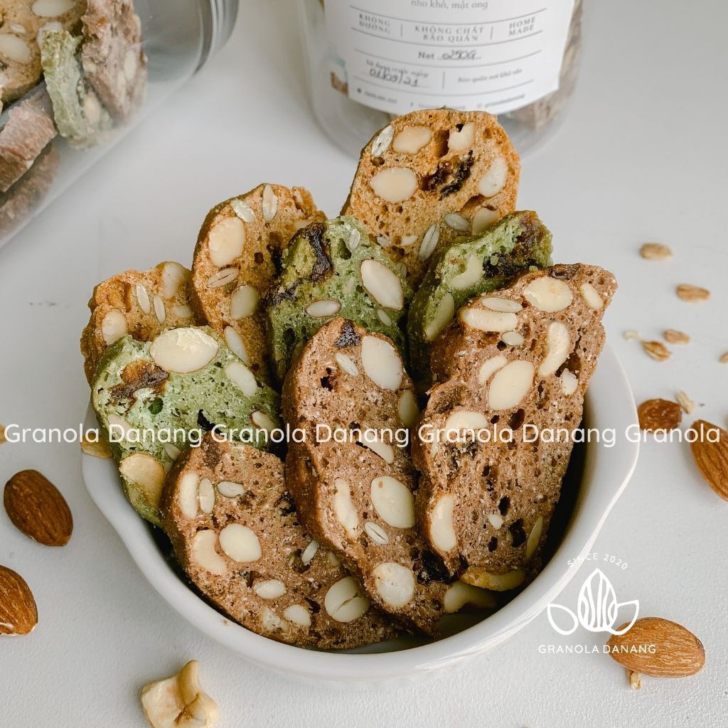 BISCOTTI Nguyên Cám 3 VỊ by Granola Danang 250gr - Bánh Ngũ Cốc Nướng Ăn Kiêng Không Đường