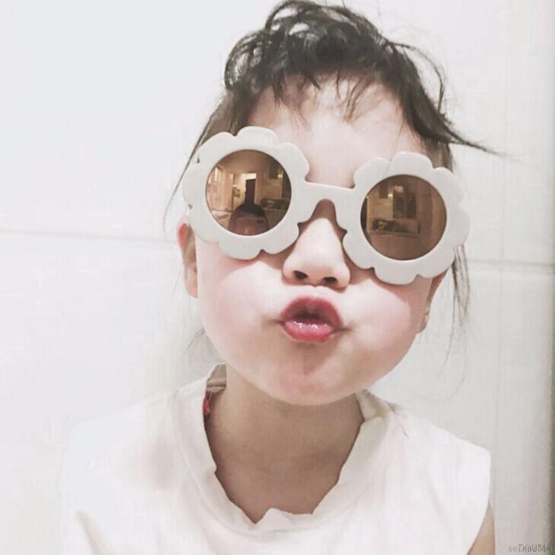 Kính mát chống tia UV bảo vệ mắt cho bé