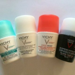 Lăn khử mùi Vichy Pháp
