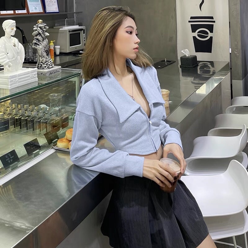 Áo croptop khoá kéo xanh biển nhạt K21L05225 | BigBuy360 - bigbuy360.vn