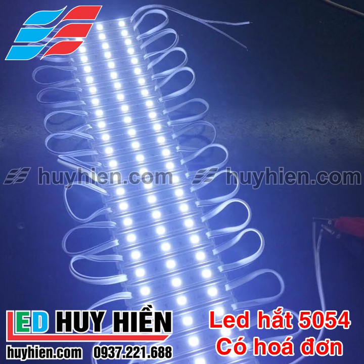 Led hắt 3 bóng 7211 led 5054 trắng - vỉ 20 thanh led 3 mắt