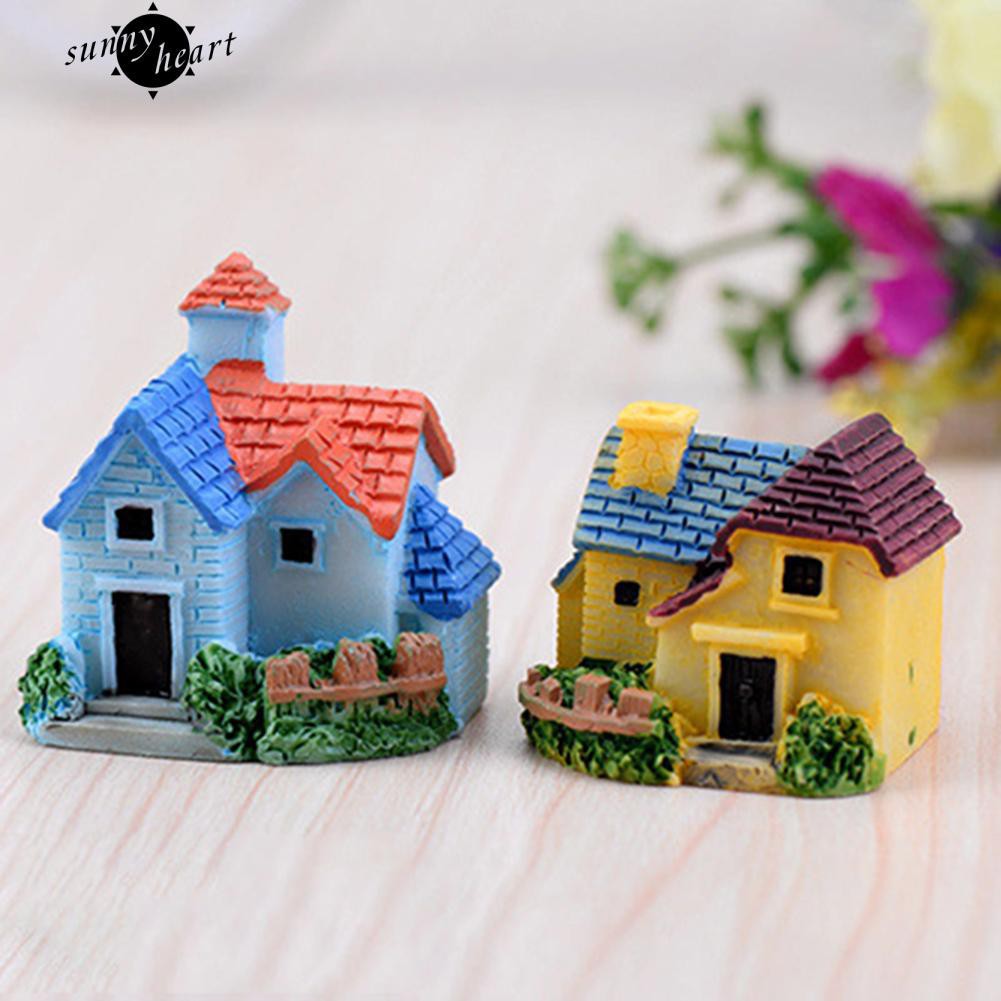 Nhà mini trang trí sân vườn búp bê hay chậu cây cảnh