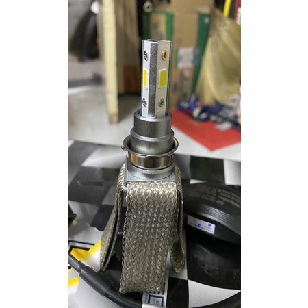 Đèn led sáng 40w chân M5 gắn như zin cho wave Dream xì po .