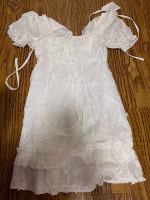 (Sẵn S) Váy trắng tay bồng ôm ngực basic style Hàn Quốc / Đầm trắng cổ vuông ulzzang (có feedback) | BigBuy360 - bigbuy360.vn