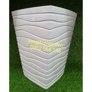 Chậu nhựa vuông cao sóng