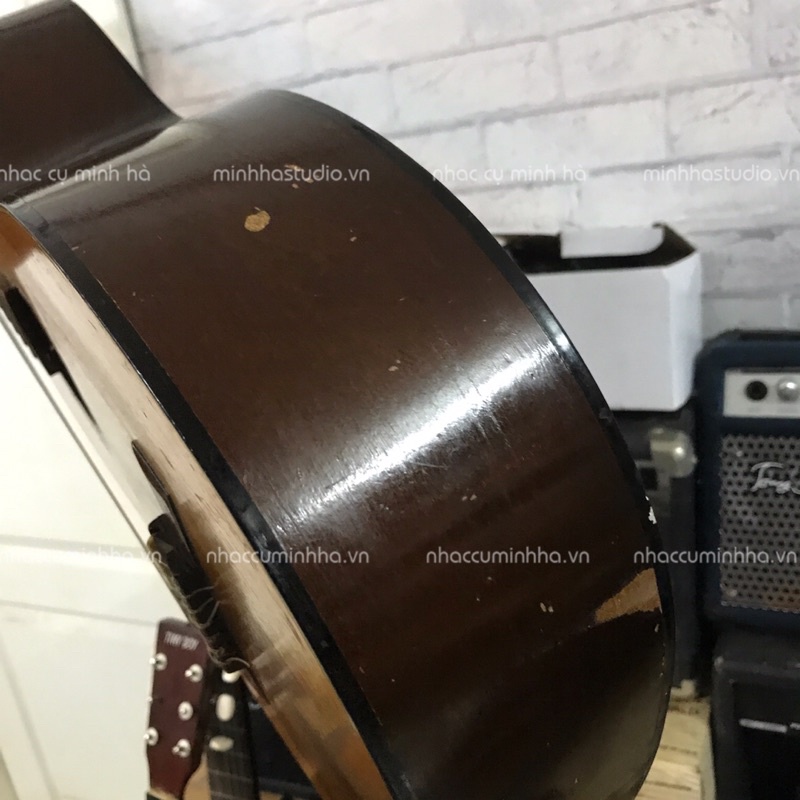 Guitar Classic Nhật Million Voice, đàn đã qua sử dụng, chơi tốt, âm thanh hay