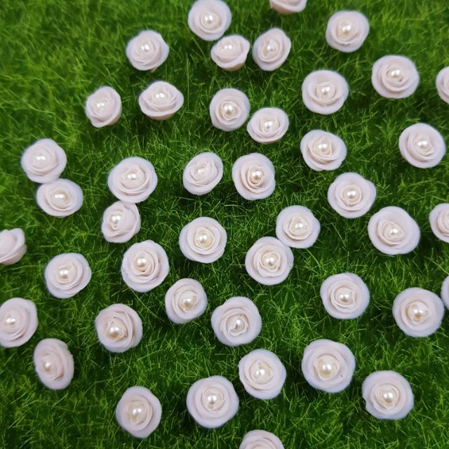 HOA BỘT GẮN MÓNG ( 8K / hoa )
