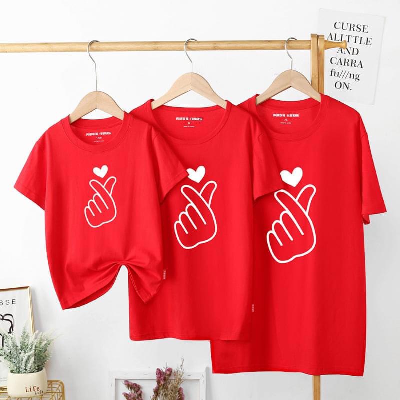 áo gia đình 3 người 4 người coton co giản thoải mái in hình tim đơn giản