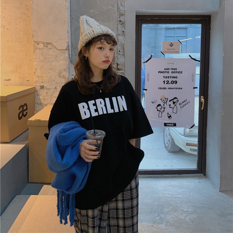 Áo thun nữ nam unisex tay lỡ phông form rộng BERLIN teen cổ tròn oversize cotton giá rẻ màu đen trắng tee pull