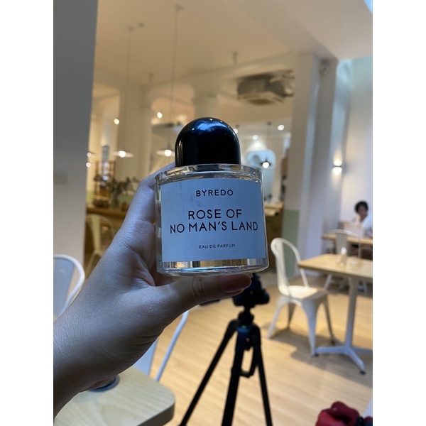 Nước hoa thanh tao, khí chất Byredo Rose of No man’s Land EDP