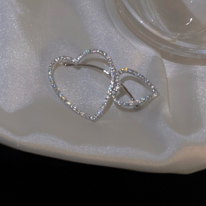 Bông Tai HìNh TráI Tim ĐíNh Đá Đơn GiảN