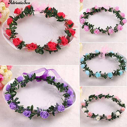 Vương miện cài tóc đính hoa hồng