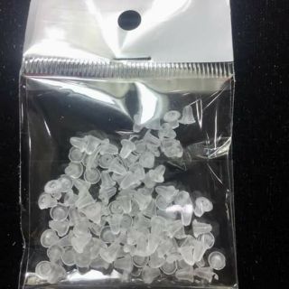 Túi 50 đôi chui nhựa gài bông tai xỏ ( khoảng ~100 chiếc) 🎁 Tặng 1 đôi bông tai nhựa nhỏ xinh 😍