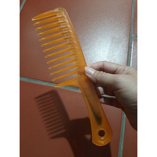 Lược chải tóc răng thưa to