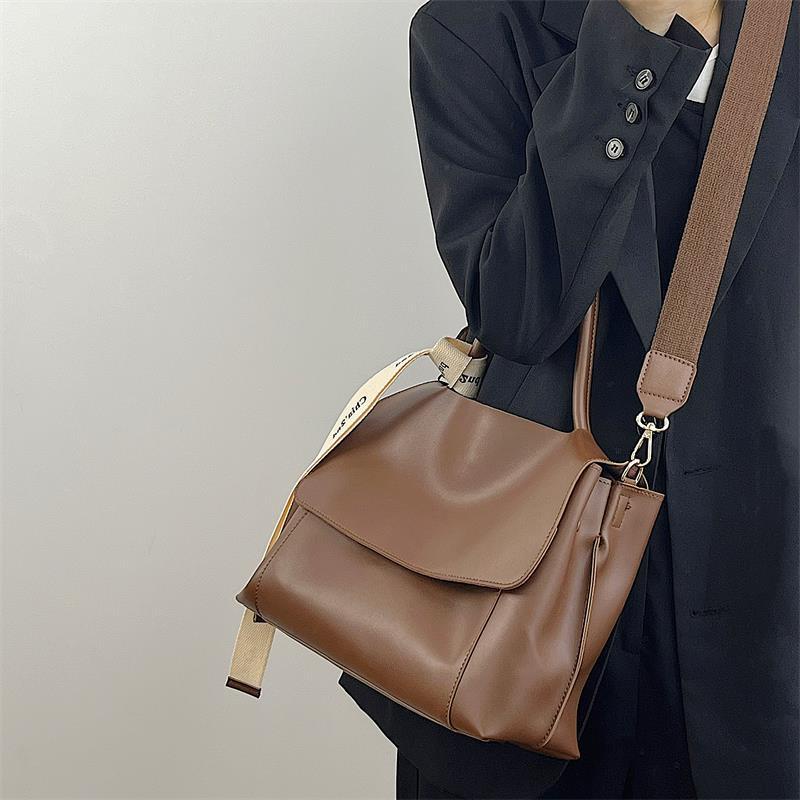 IELGY Túi Đeo Chéo Một Bên Vai Thời Trang Cao Cấp Dành Cho Nữ