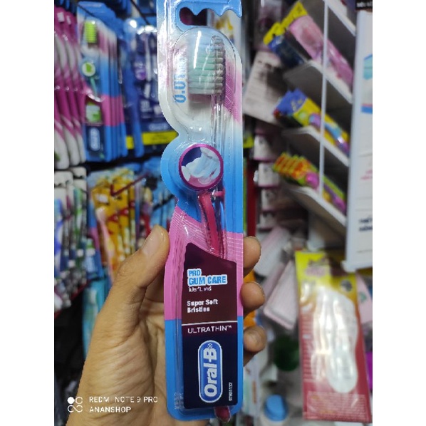 Bàn chải đánh răng Oral-B Pro Gum Care, mềm mại cho nướu răng nhạy cảm