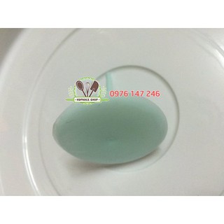 Dù nhựa bắt bông kem