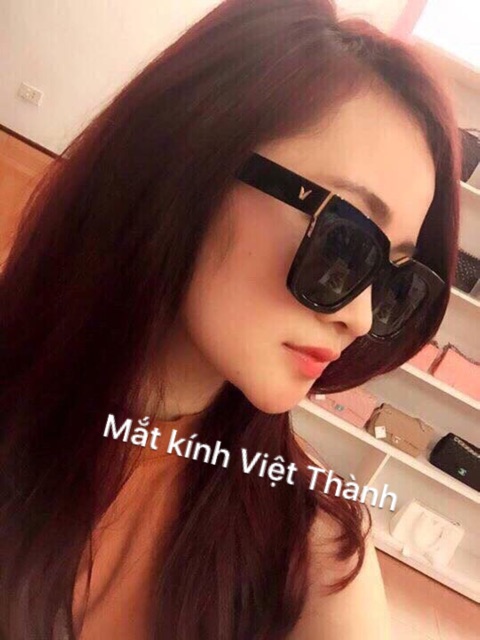 mắt kính mát vuông cho nam nữ chữ V VIỀN VÀNG kính râm có hộp