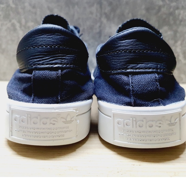 2hand  Das Neo vải đã repaint đế