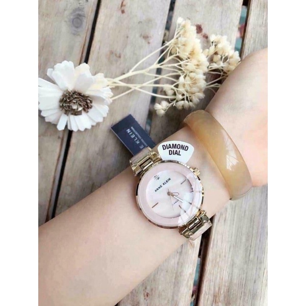 Đồng Hồ Nữ ANNE KLEIN Model AK/2512GYRG vòng kiềng thời trang công sở văn phòng