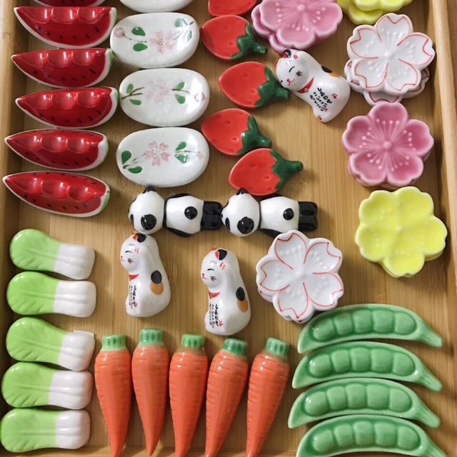 Gác đũa gốm Nhật