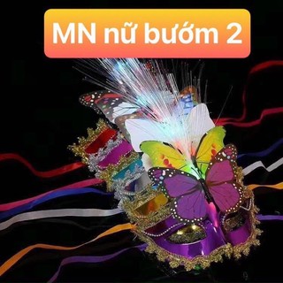 Mặt nạ nữ hoa hoá trang.