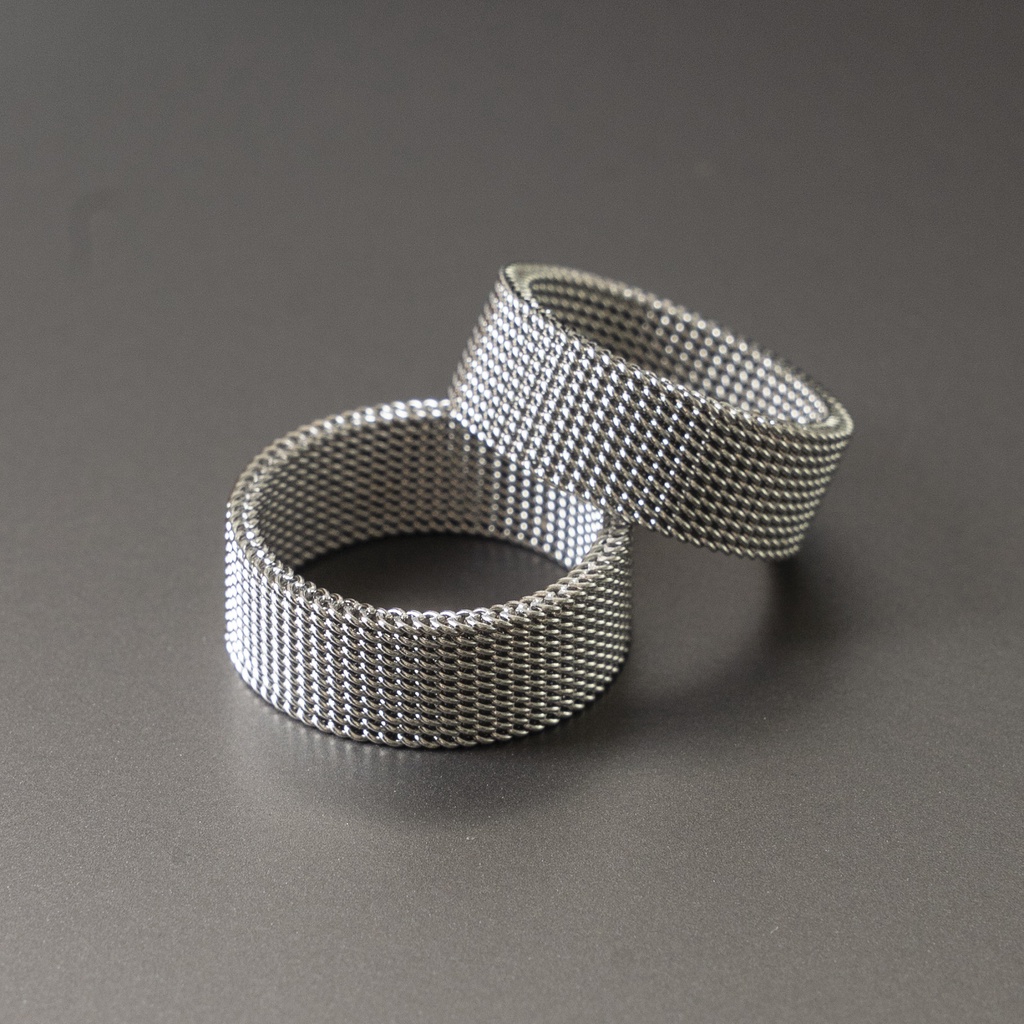 Nhẫn Xích Elas Ring Thời Trang Nữ Phong Cách Basic Merin Màu Đen Bạc Đẹp Cao Cấp Chất liệu Titan Không Gỉ